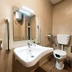 El Doris Boutique Living St Julian's فندق مبيت وإفطار سانت جوليان