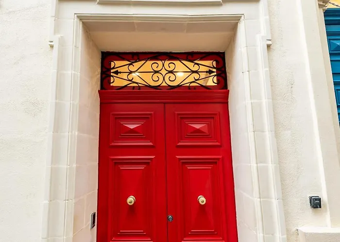 El Doris Boutique Living St Julian's B&B 4*