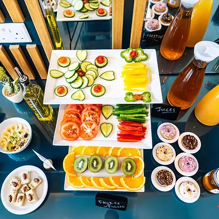 El Doris Boutique Living St Julian's 4* San Julián